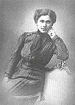 The author’s mother: Dina Riva Epstein (née Berman)