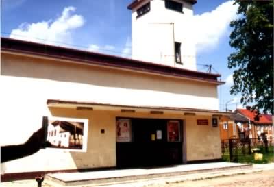 Movie house- former location of back of Synagogue 