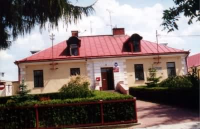 Police and municipal building