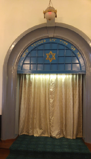 Southampton_Synagogue_Aron_Kodesh