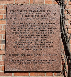 York Jewish Cemetery plaque