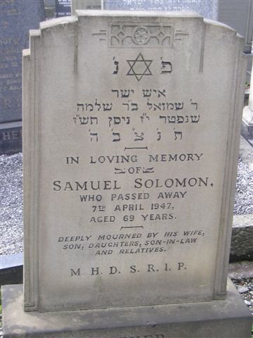 VM2402
