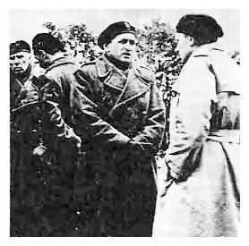 zgi579.jpg Yaakov Grand at the Italian front in 1944 [20 KB]